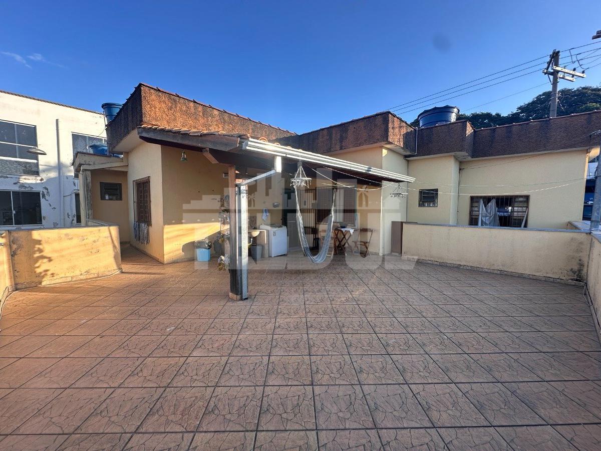 Casa, Centro, 6 Quartos, 2 Vagas