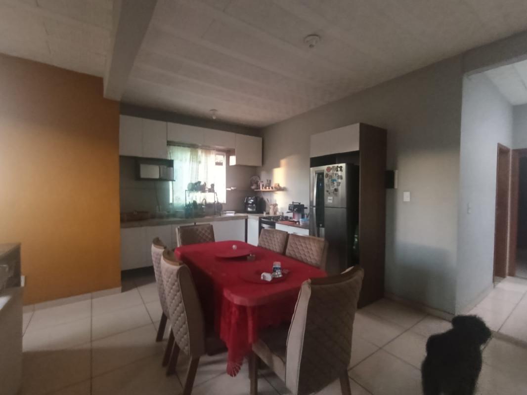 Casa, Solar do Barreiro, 5 Quartos, 2 Vagas, 1 Suíte