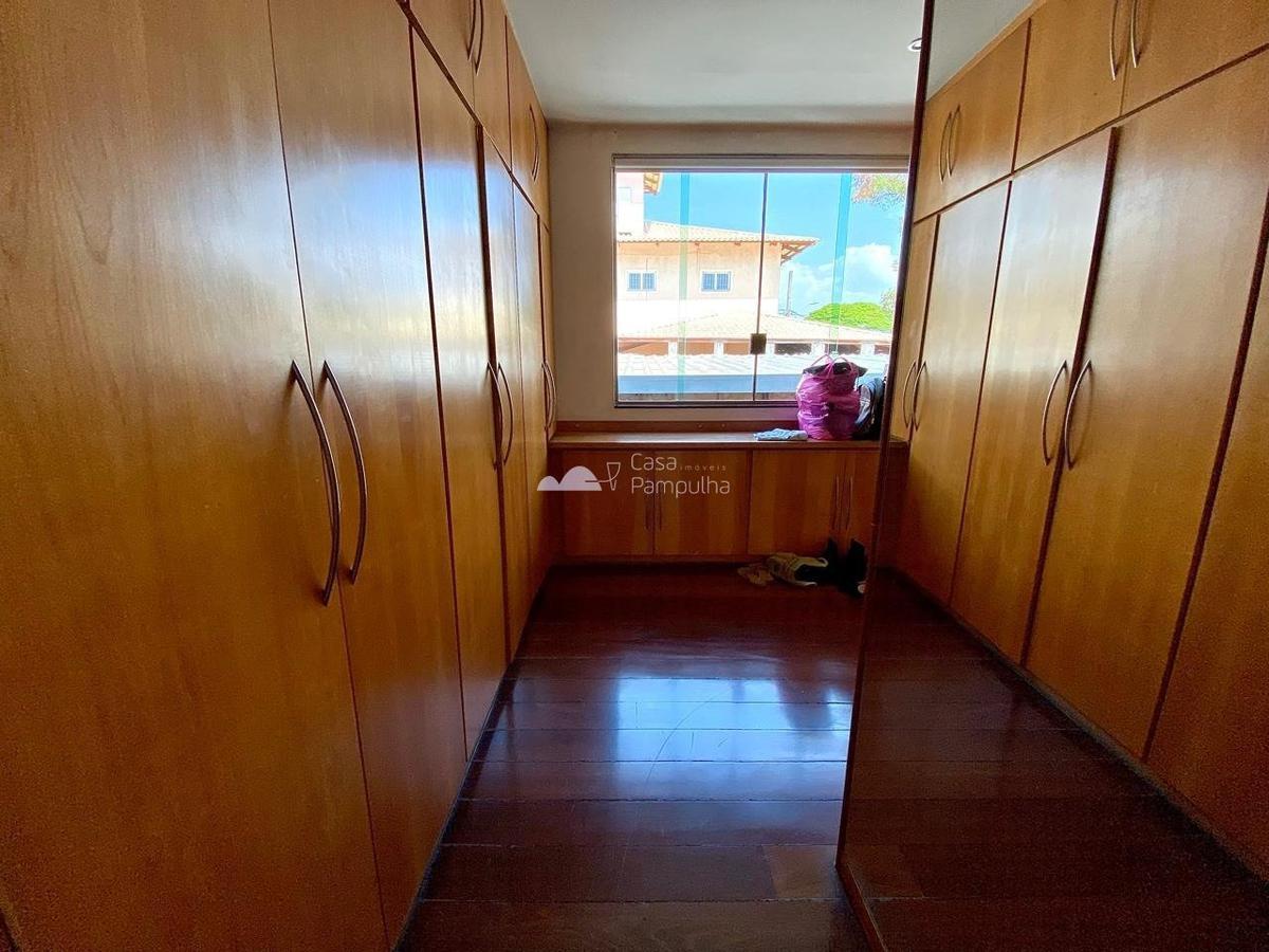 Casa, Santa Branca, 4 Quartos, 3 Vagas, 3 Suítes