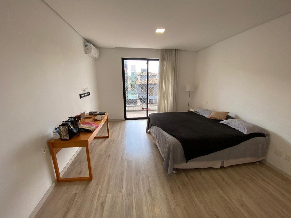 Casa, São José, 4 Quartos, 2 Vagas