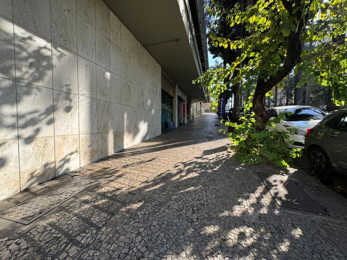 Andar, Savassi, 0 Quarto, 0 Vaga