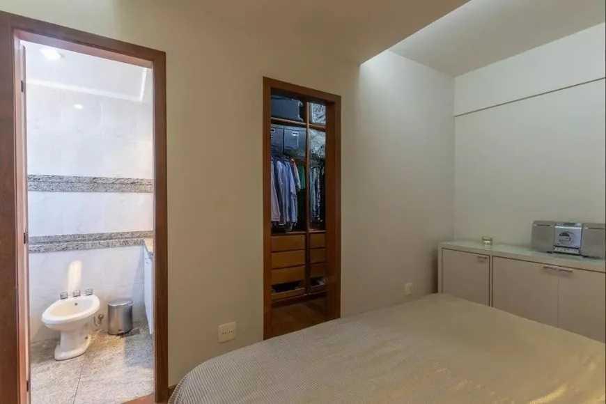 Apartamento, Cruzeiro, 4 Quartos, 3 Vagas, 2 Suítes