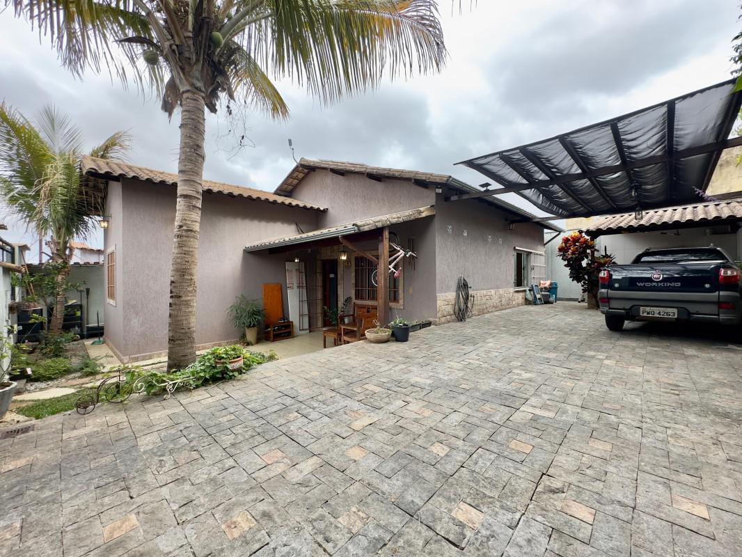 Casa, Novo Glória, 3 Quartos, 3 Vagas, 1 Suíte