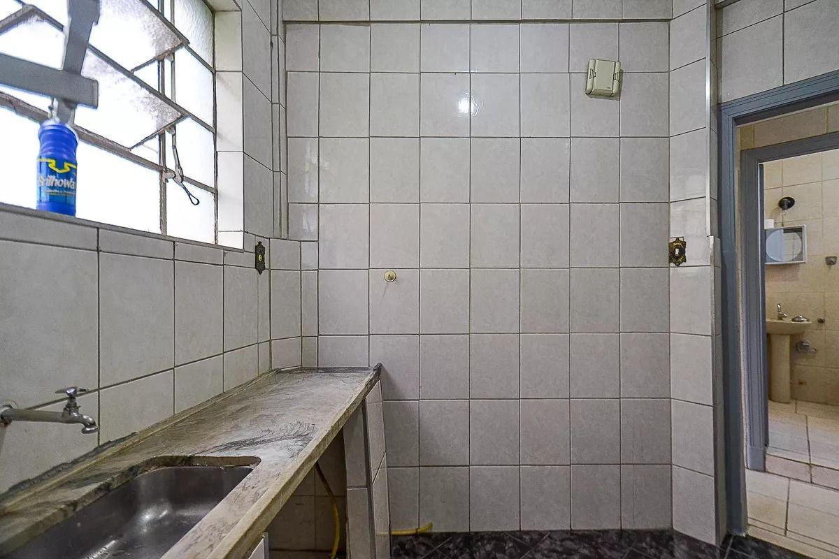Apartamento, Centro, 2 Quartos, 0 Vaga