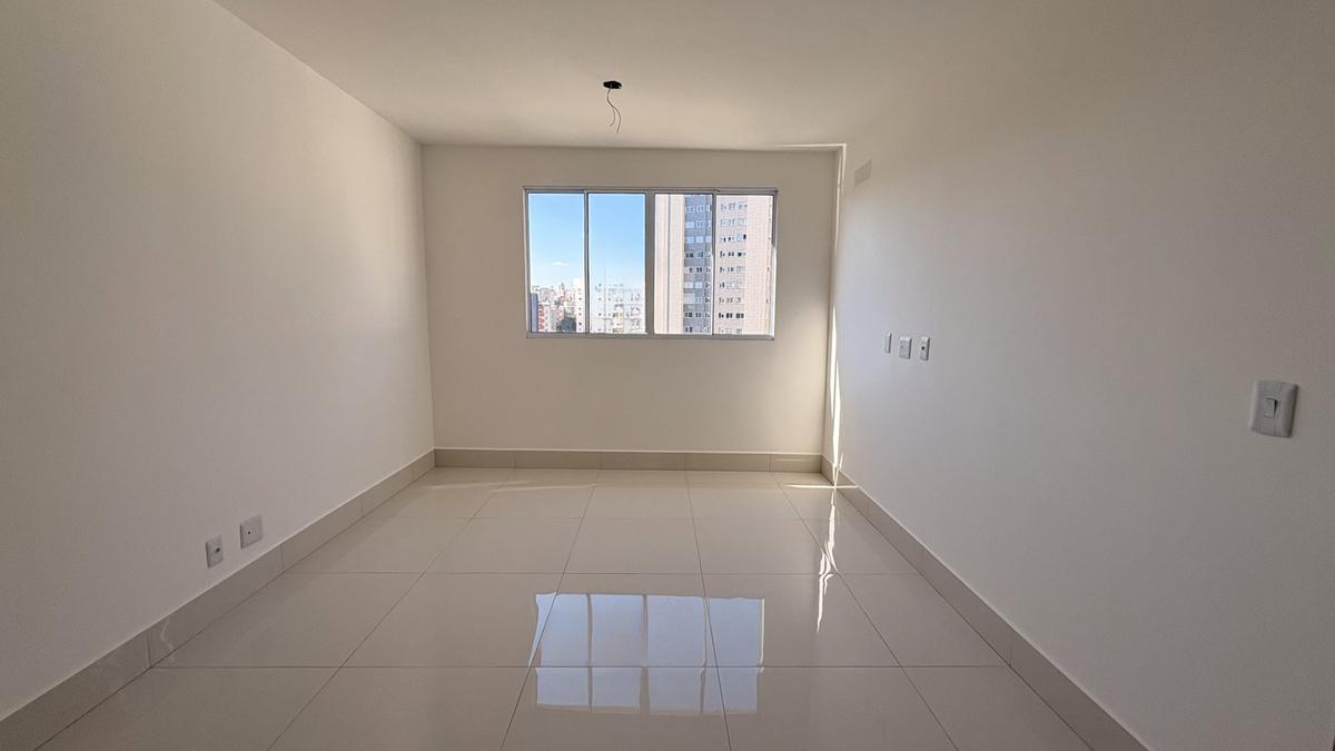 Apartamento, Vila Paris, 2 Quartos, 2 Vagas, 1 Suíte