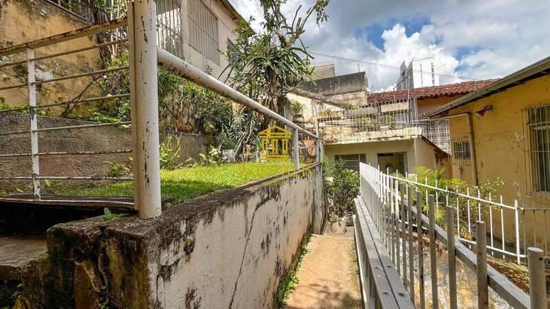 Casa, Serra, 4 Quartos, 2 Vagas, 2 Suítes