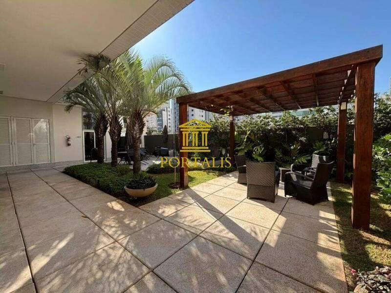 Apartamento, Funcionários, 4 Quartos, 4 Vagas, 2 Suítes