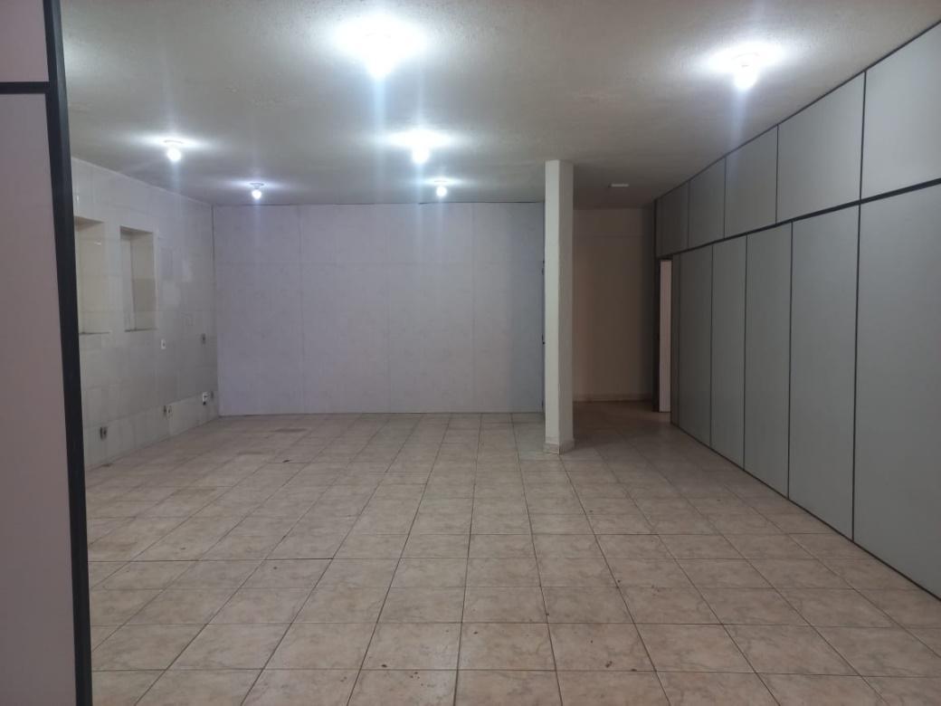 Casa Comercial, Floresta, 1 Quarto
