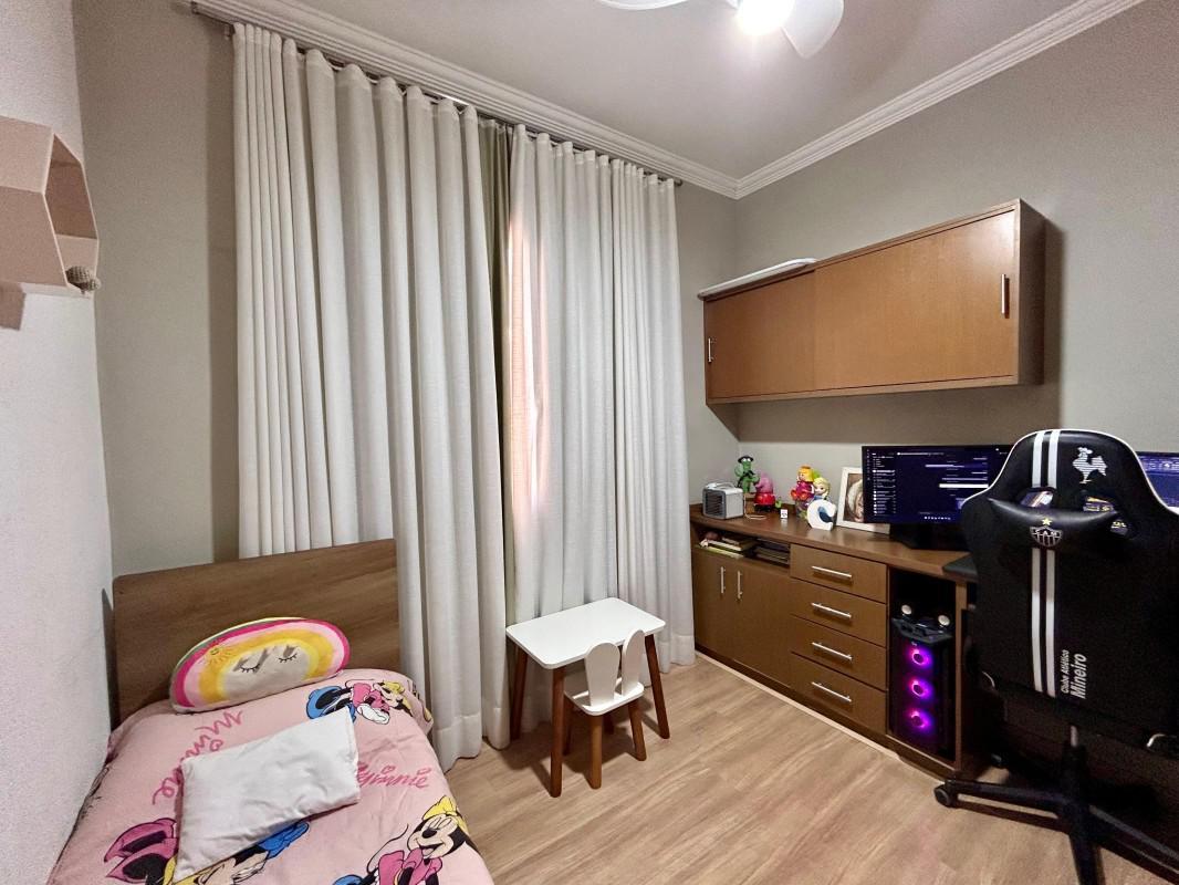 Apartamento, Castelo, 2 Quartos, 1 Vaga
