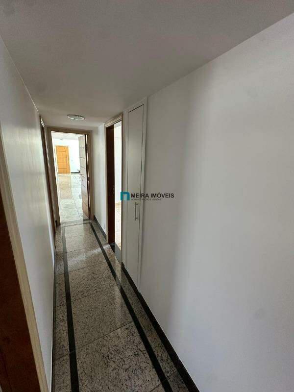 Apartamento, Funcionários, 4 Quartos, 2 Vagas, 1 Suíte