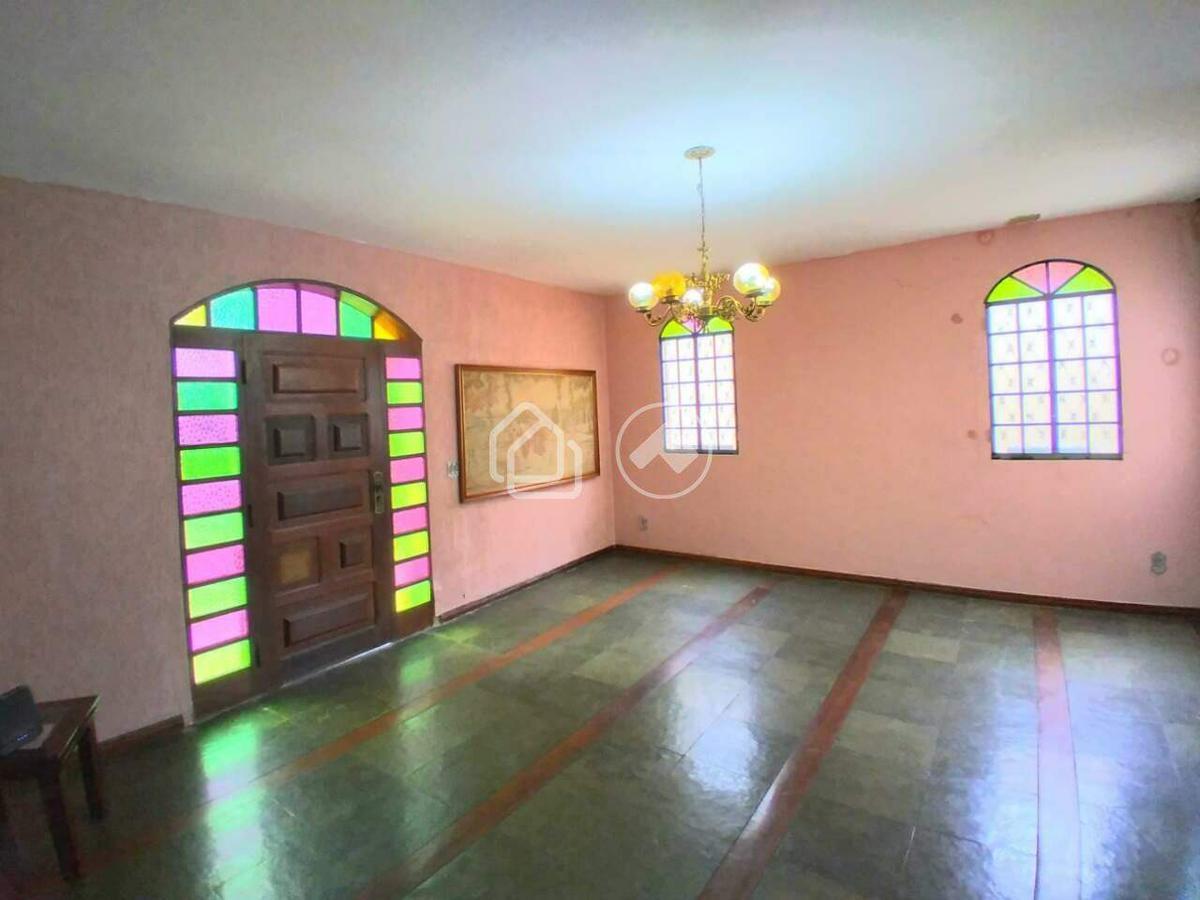 Casa, Havaí, 4 Quartos, 4 Vagas, 1 Suíte