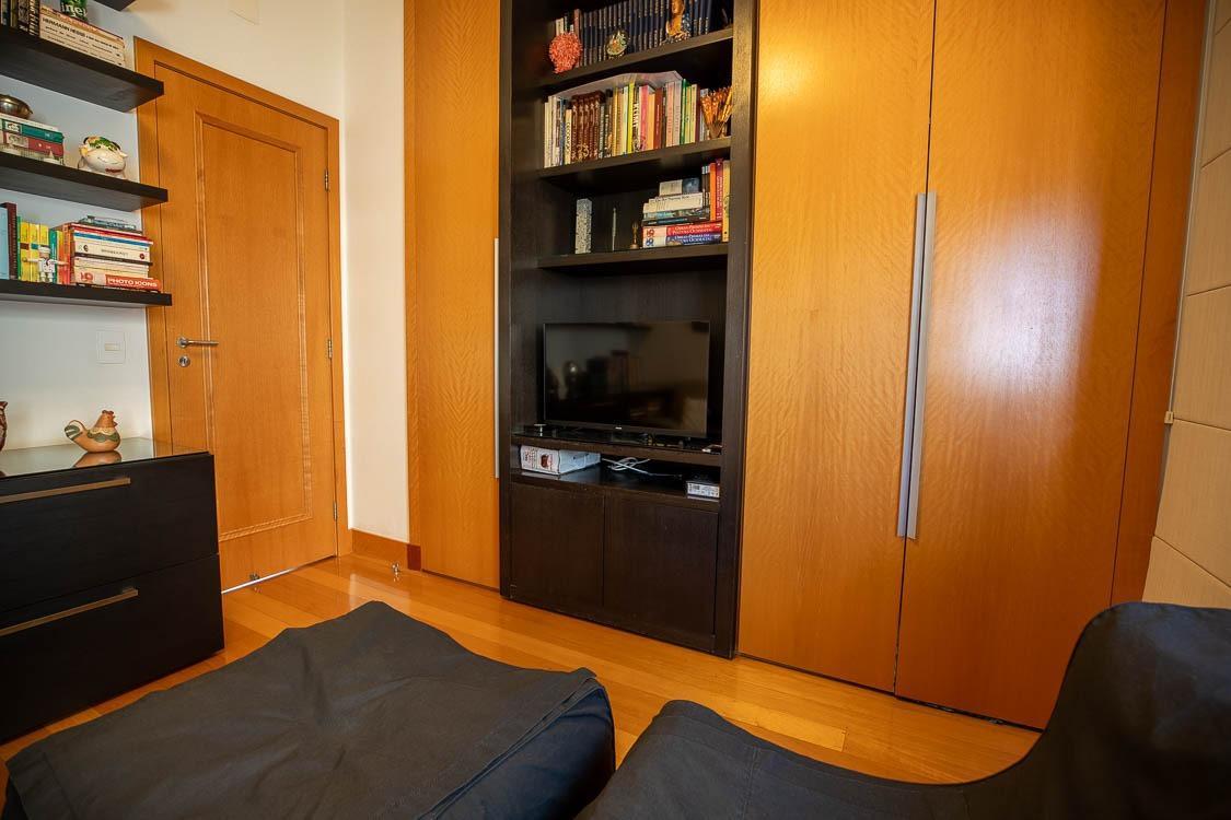 Apartamento, Sion, 4 Quartos, 3 Vagas, 2 Suítes