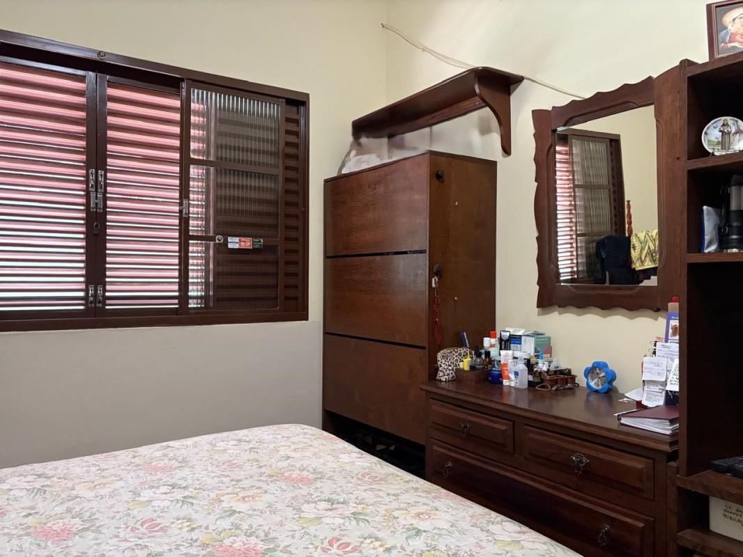 Casa, Conjunto Habitacional Bueno Franco, 3 Quartos, 2 Vagas