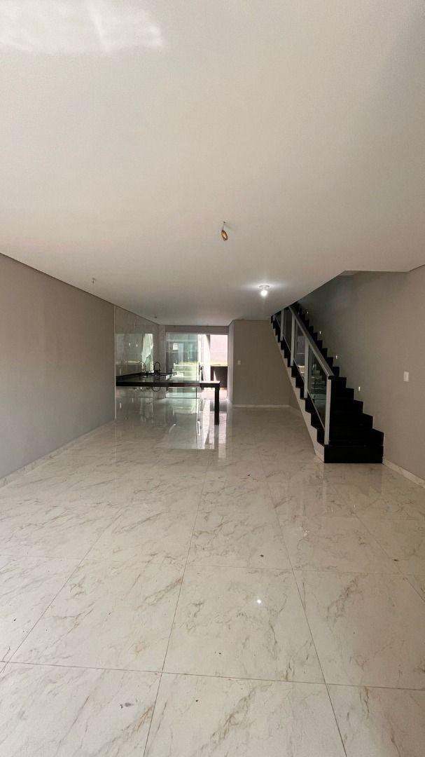 Casa, Liberdade, 3 Quartos, 2 Vagas, 1 Suíte