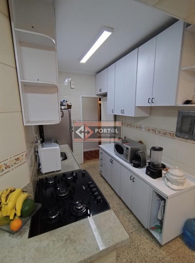 Apartamento, Carlos Prates, 3 Quartos, 1 Vaga