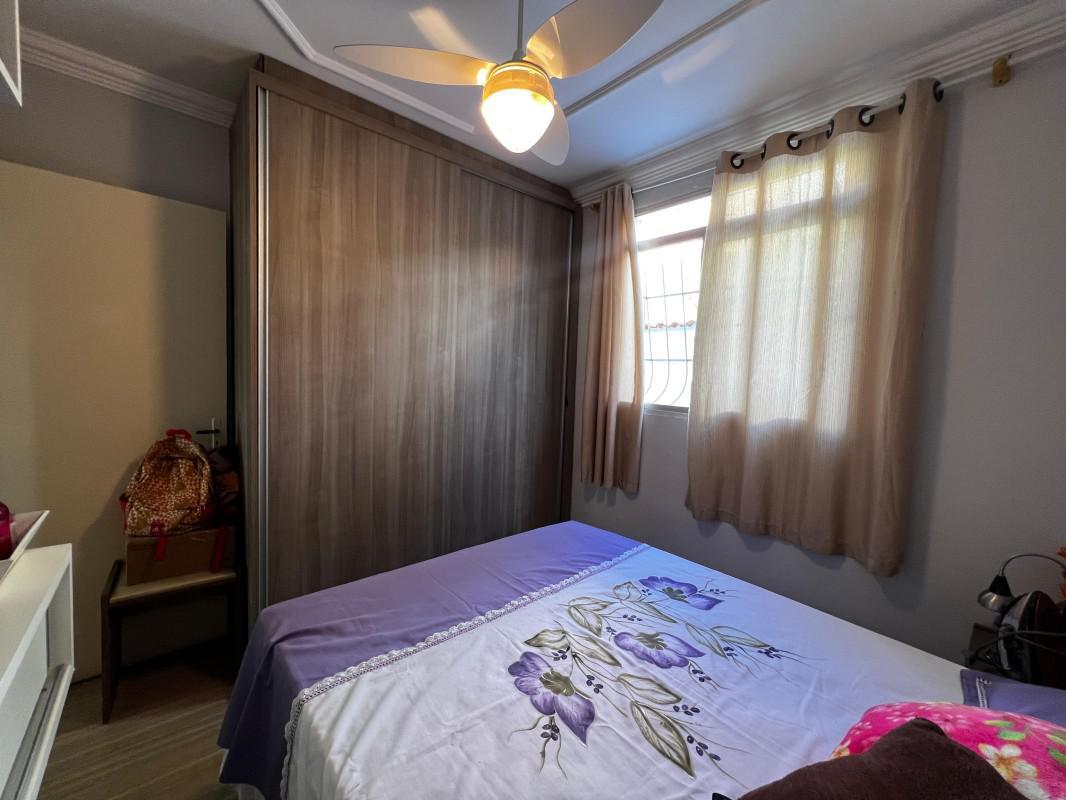 Casa, Solar do Barreiro, 2 Quartos, 1 Vaga