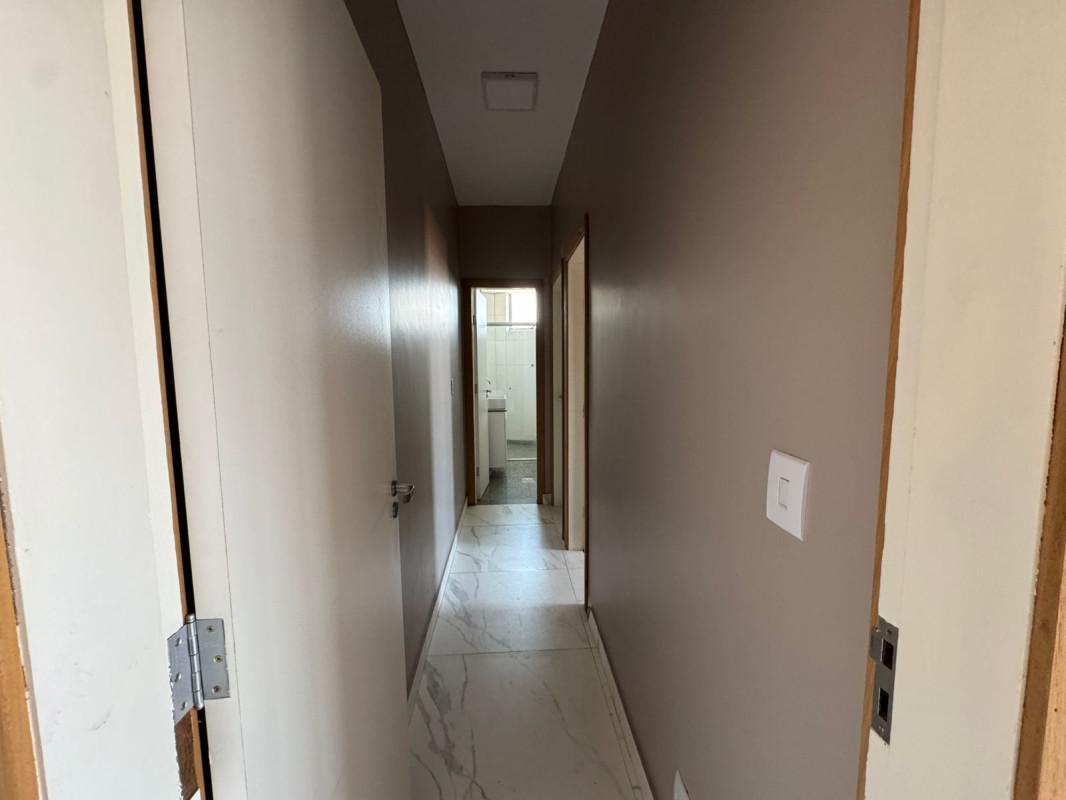 Apartamento, Carlos Prates, 2 Quartos, 1 Vaga