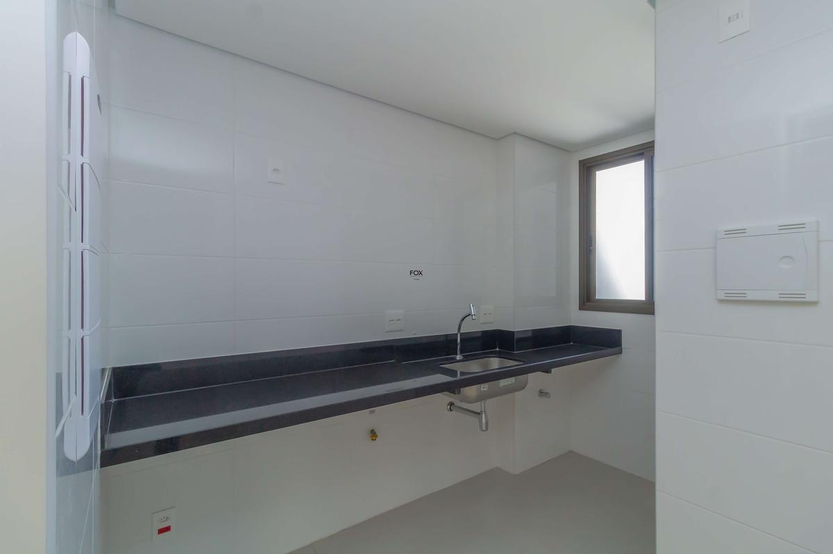 Cobertura, Serra, 3 Quartos, 2 Vagas, 1 Suíte