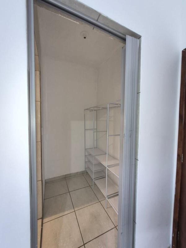 Casa, Piratininga (venda Nova), 2 Quartos, 1 Vaga, 1 Suíte