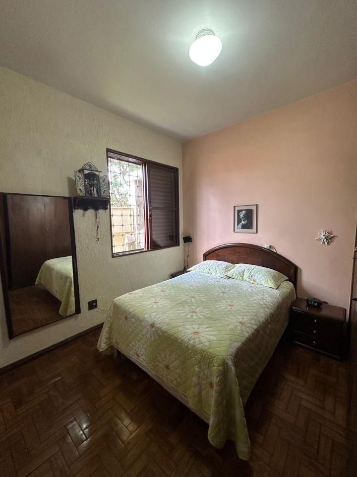 Casa, Cachoeirinha, 3 Quartos, 4 Vagas, 1 Suíte