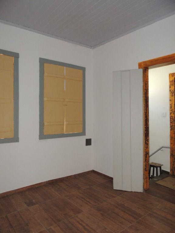 Casa, Centro, 5 Quartos, 0 Vaga