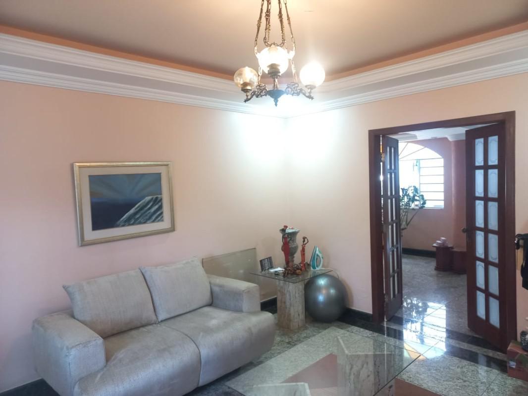 Casa, Itapoã, 3 Quartos, 3 Vagas, 1 Suíte