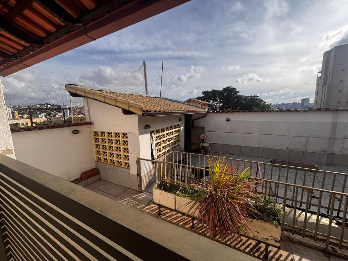 Casa, Nova Floresta, 6 Quartos, 3 Vagas, 4 Suítes