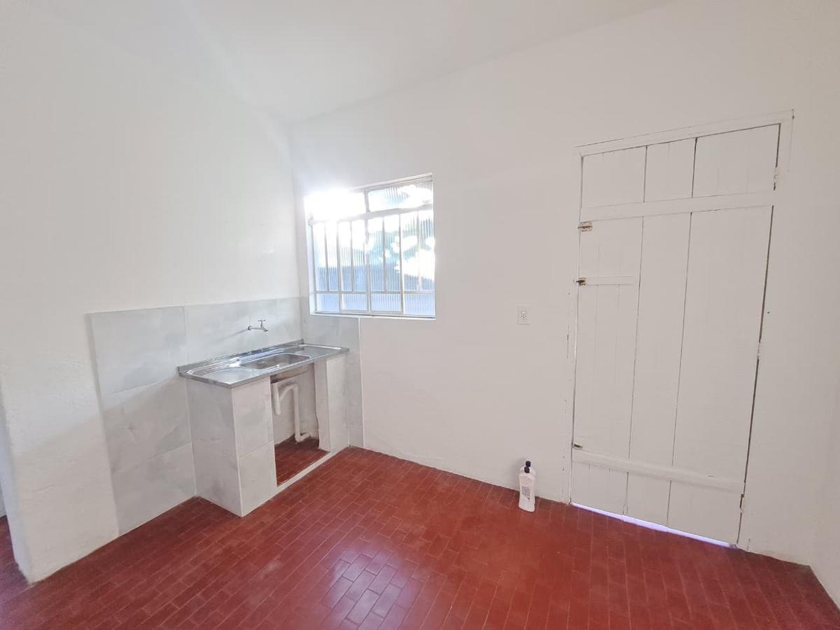 Casa, Centro, 2 Quartos, 0 Vaga