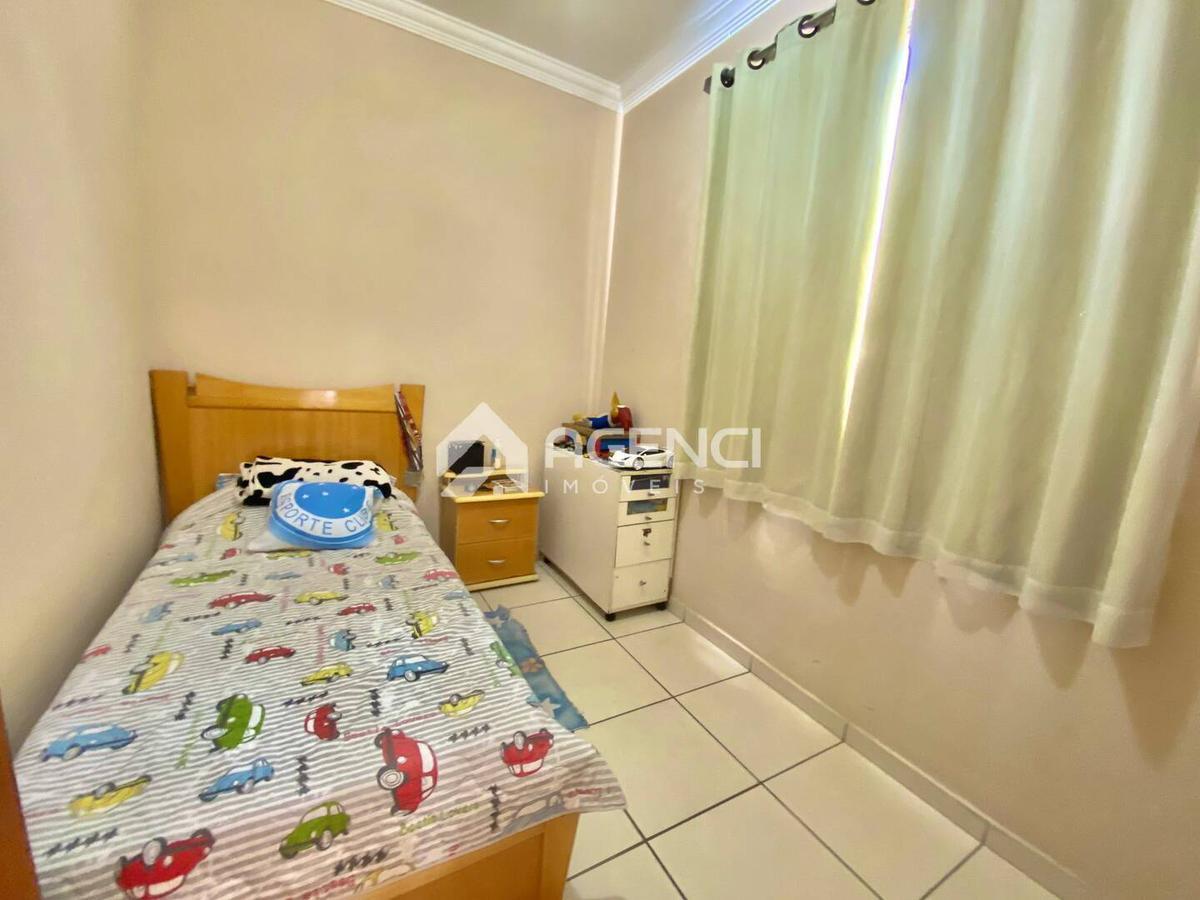 Apartamento, Camargos, 2 Quartos, 0 Vaga, 0 Suíte