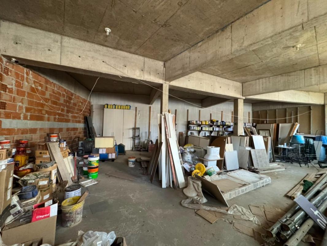 Andar, Castelo, 0 Quarto, 0 Vaga