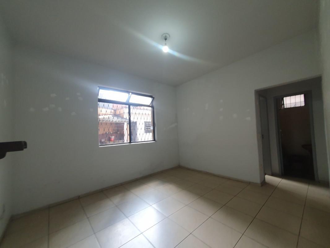 Casa, Barro Preto, 4 Quartos, 0 Vaga
