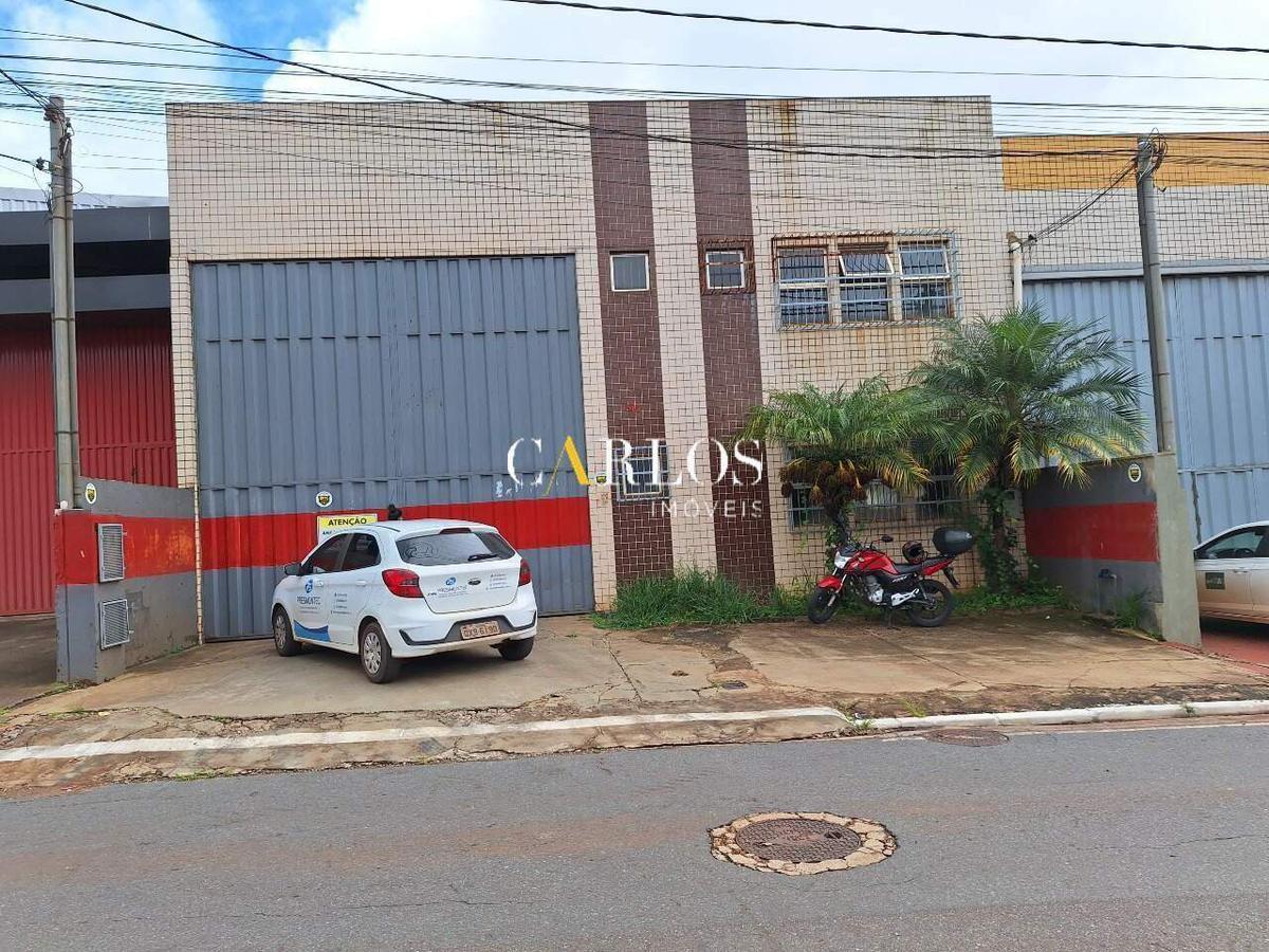 Galpão, Jardim Canadá, 4 Vagas