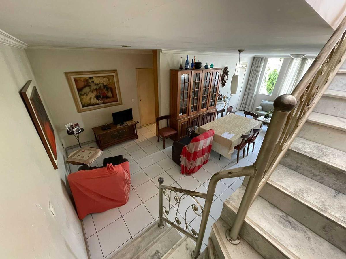 Lote, Padre Eustáquio, 4 Quartos, 0 Vaga, 1 Suíte