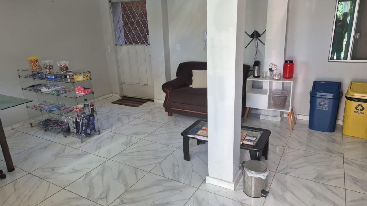 Casa, Girassol, 4 Quartos, 6 Vagas, 3 Suítes