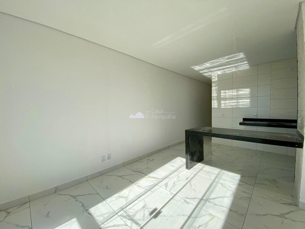 Casa, Novo Centro, 3 Quartos, 2 Vagas, 1 Suíte