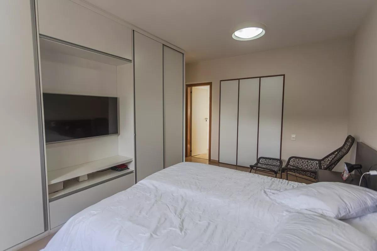 Apartamento, Serra, 4 Quartos, 3 Vagas, 5 Suítes