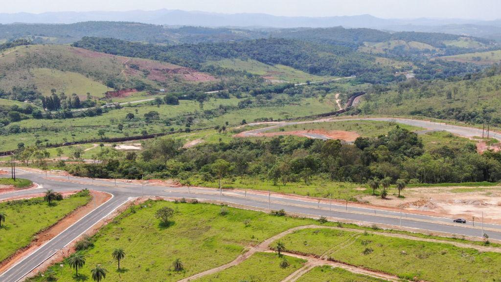 Lote, Centro, 0 Quarto, 0 Vaga
