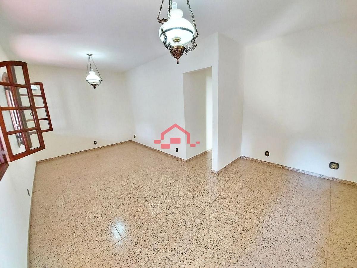 Casa, Padre Eustáquio, 2 Quartos, 3 Vagas, 1 Suíte