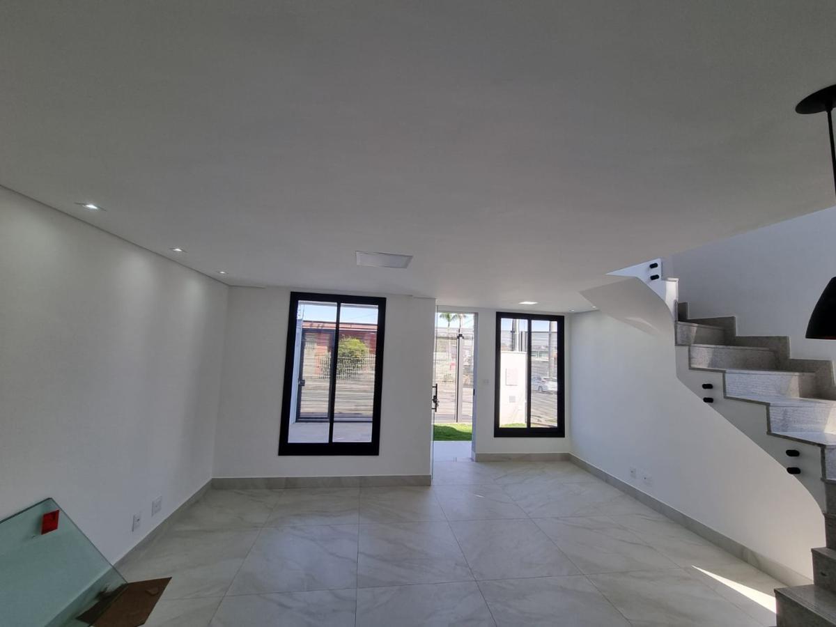 Casa, Planalto, 3 Quartos, 2 Vagas, 1 Suíte
