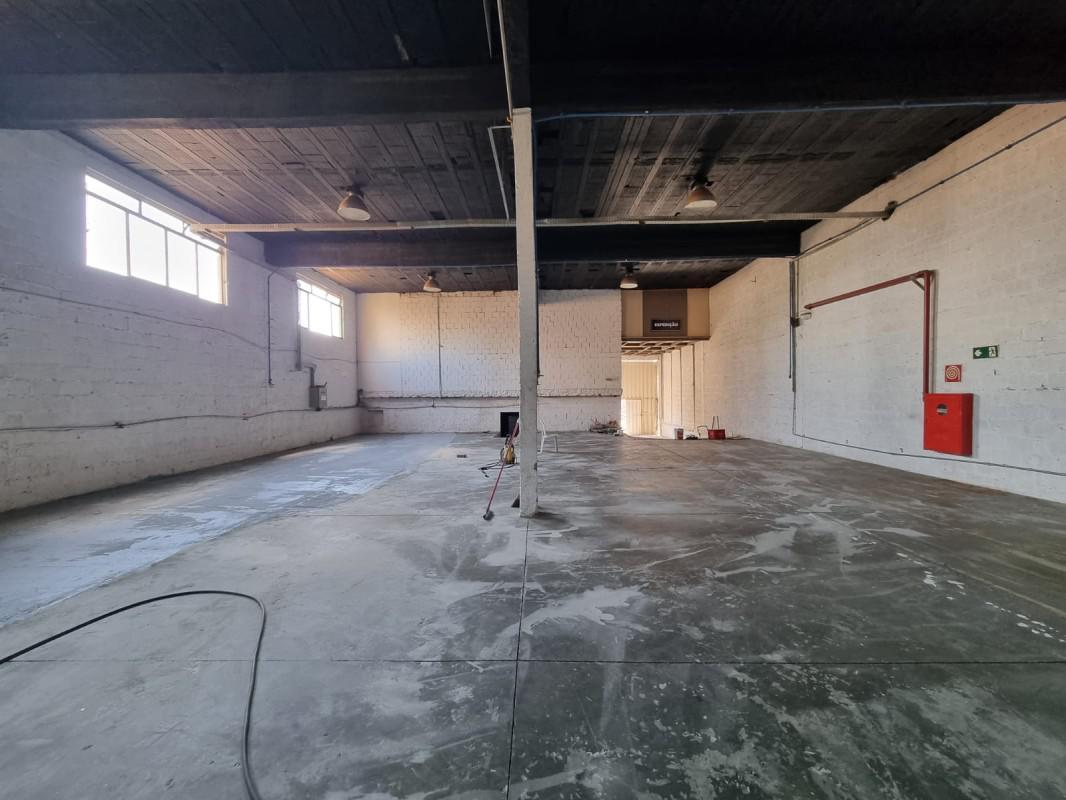 Galpão, Jardim Riacho das Pedras, 0 Quarto, 0 Vaga