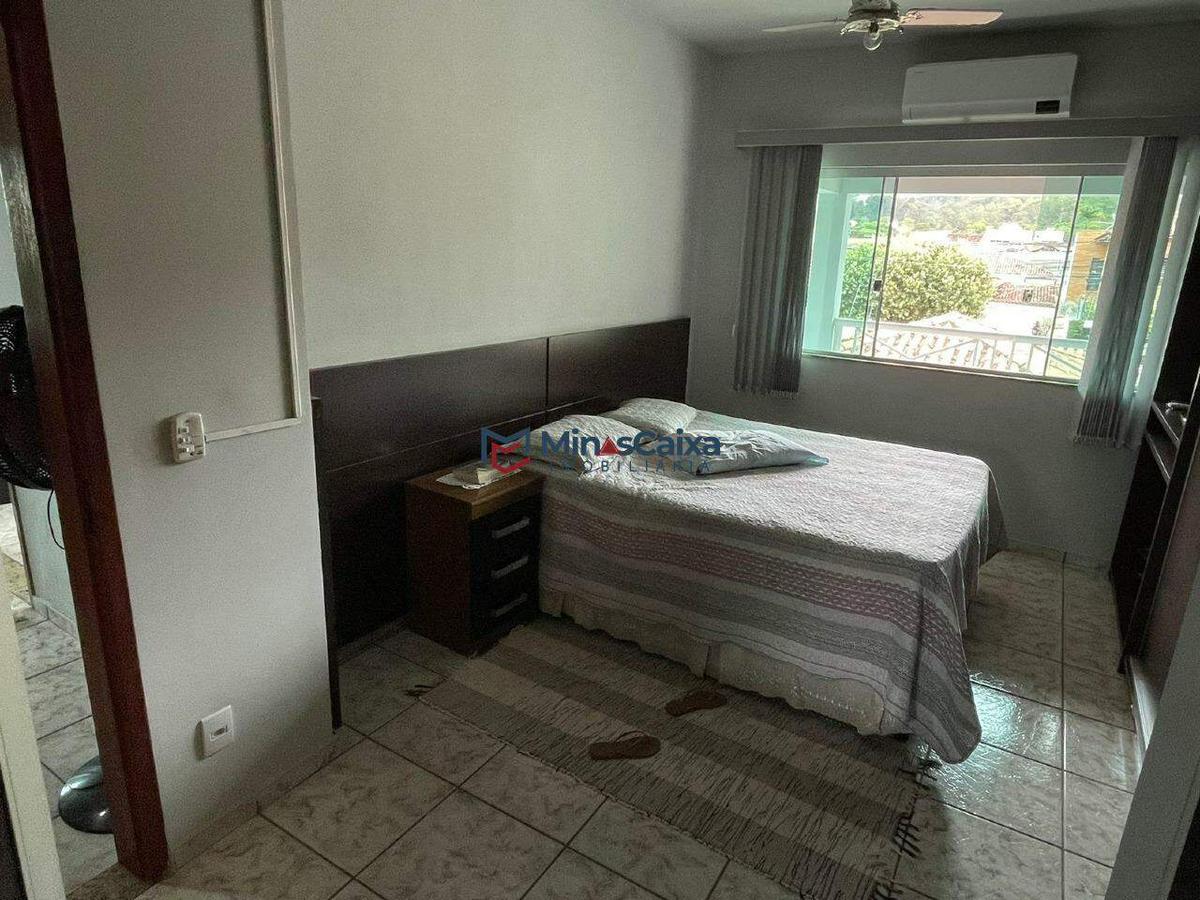 Casa, Giovanini, 4 Quartos, 3 Vagas, 1 Suíte