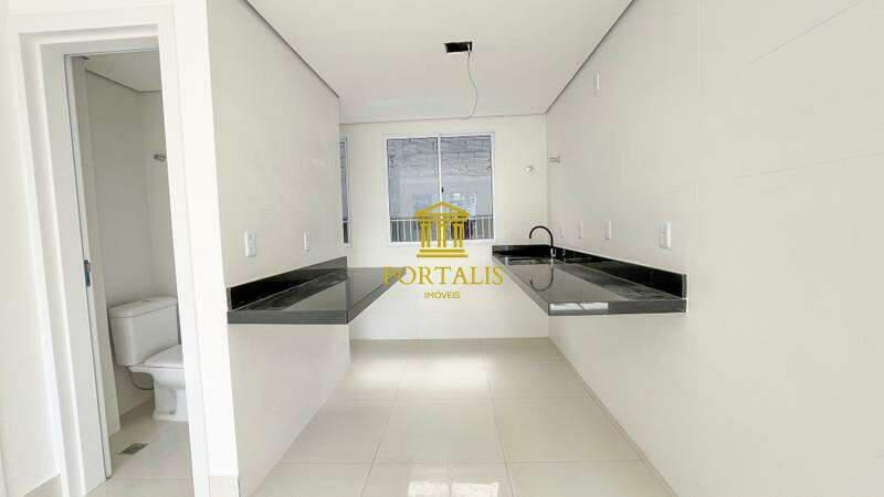 Apartamento, Vila Paris, 2 Quartos, 2 Vagas, 2 Suítes