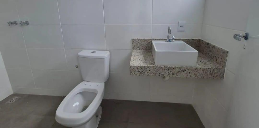 Cobertura, Esplanada, 2 Quartos, 2 Vagas, 1 Suíte