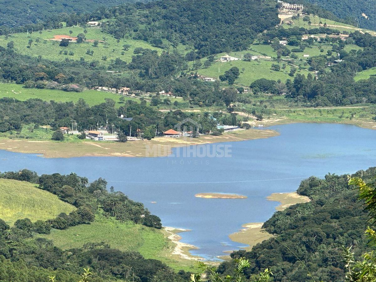 Fazenda, Vila Tavares, 0 Quarto, 0 Vaga