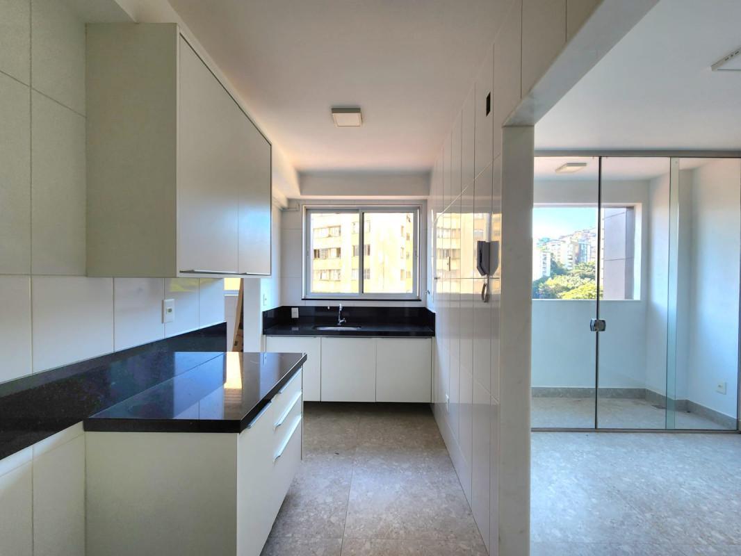 Apartamento, Vila Paris, 3 Quartos, 2 Vagas, 1 Suíte