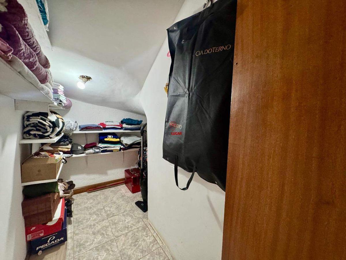 Casa, Diamante, 4 Quartos, 2 Vagas, 1 Suíte