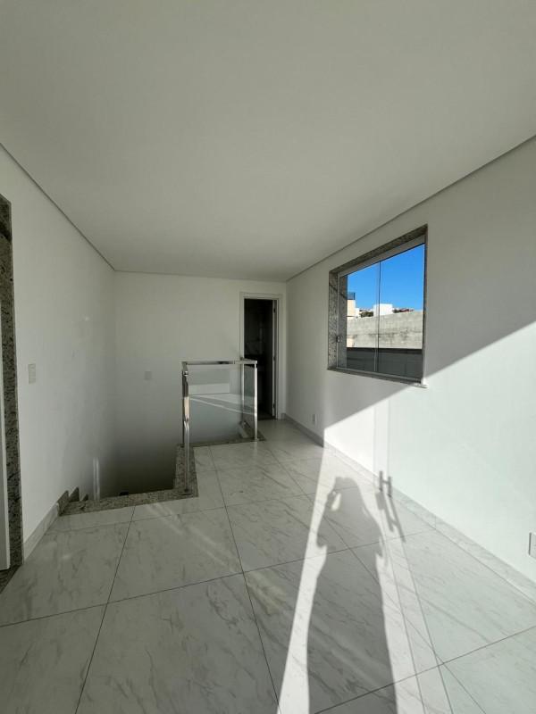 Cobertura, Barreiro, 3 Quartos, 3 Vagas, 1 Suíte