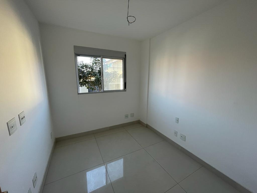 Cobertura, Serrano, 4 Quartos, 2 Vagas, 2 Suítes