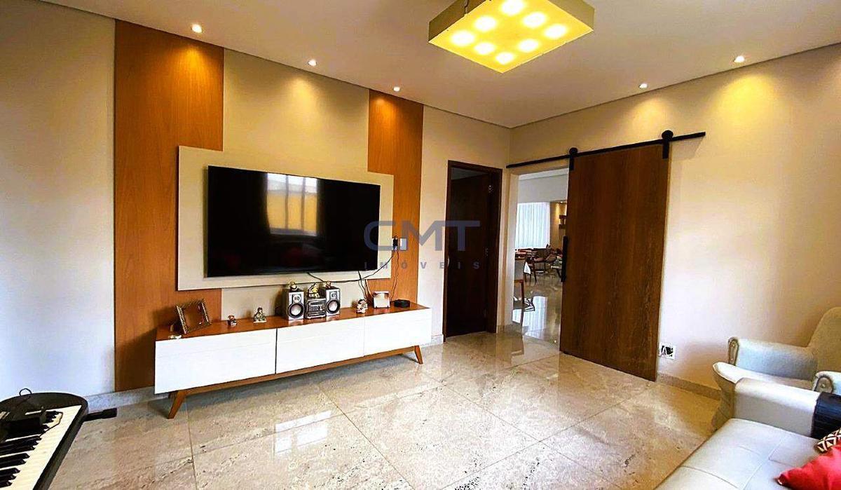 Apartamento, Santo Agostinho, 4 Quartos, 2 Vagas, 1 Suíte