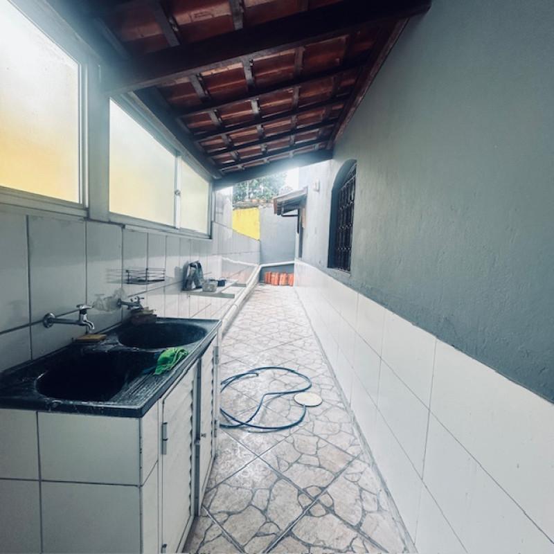 Casa, Jardim América, 2 Quartos, 1 Vaga, 1 Suíte